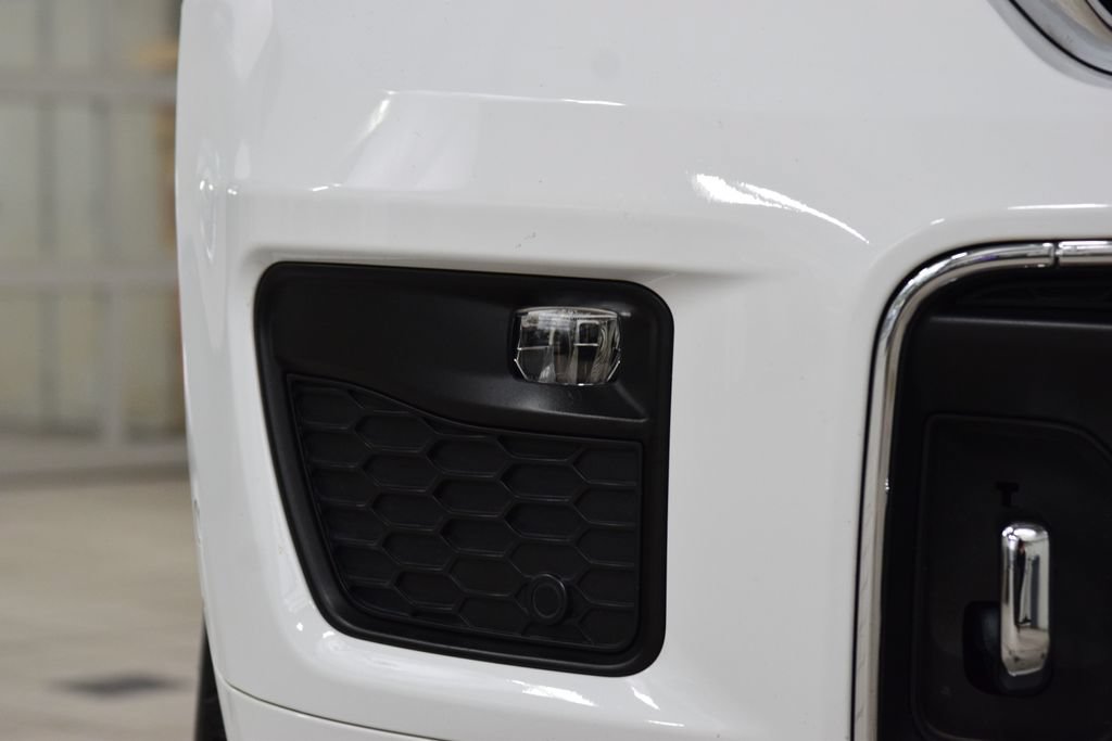 Used 2024 Jeep Grand Cherokee L Overland w/ Trailer Tow Package AWD/4WD image 14