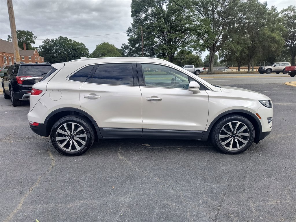 Used 2019 Lincoln MKC Reserve w/ MKC Climate Package image 6