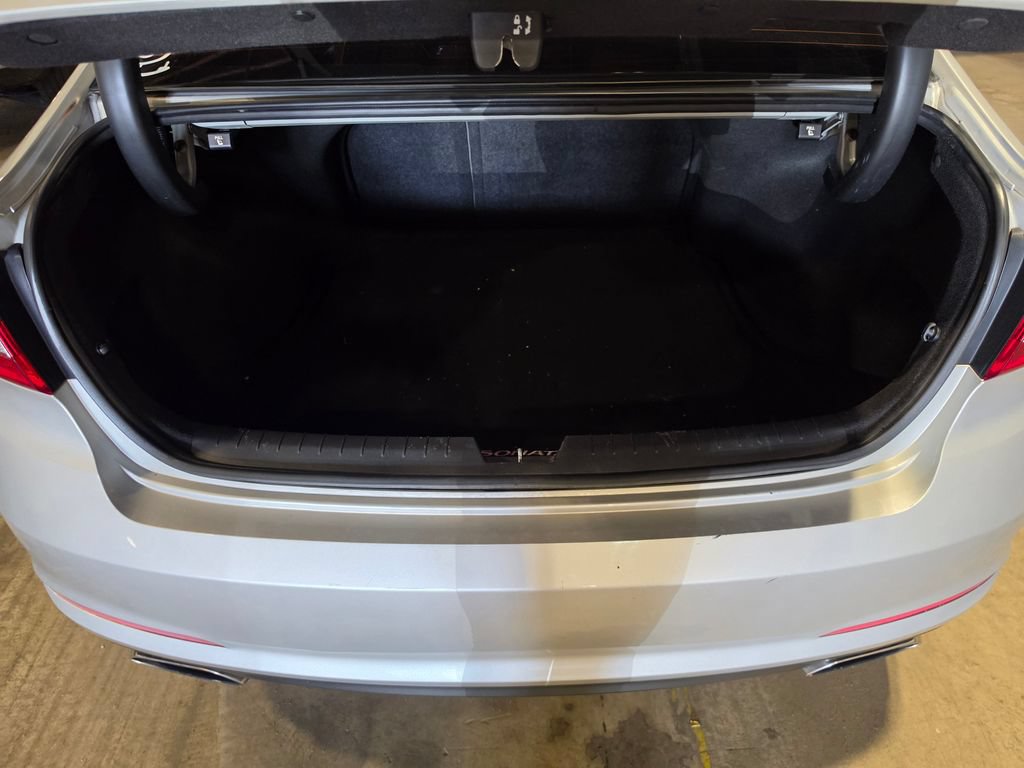 Used 2017 Hyundai Sonata Sport FWD image 8
