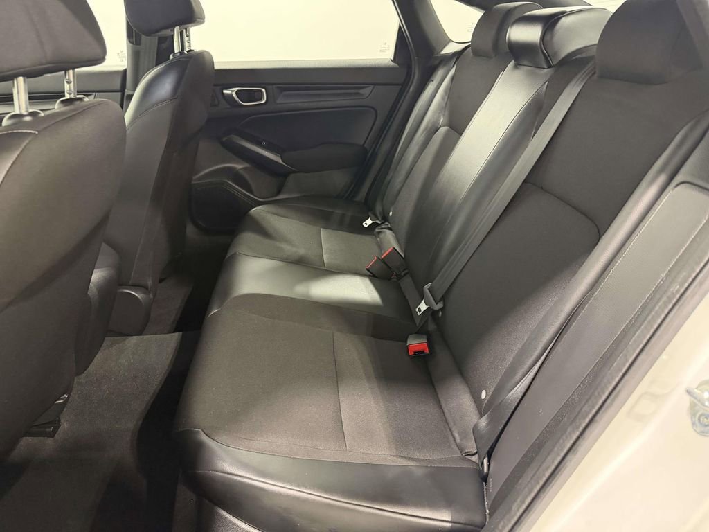 Used 2023 Honda Civic Sport image 11