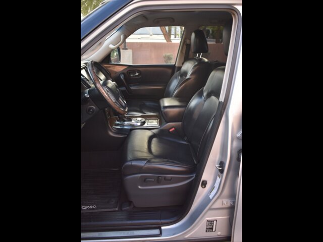Used 2017 INFINITI QX80 2WD image 16