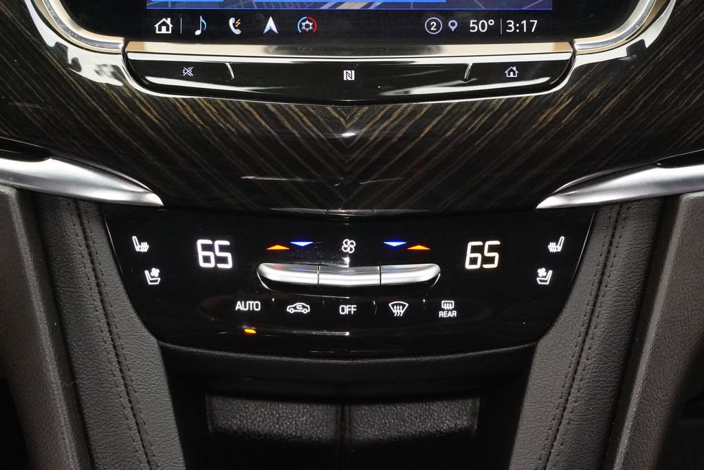 Used 2021 Cadillac XT6 Premium Luxury image 15