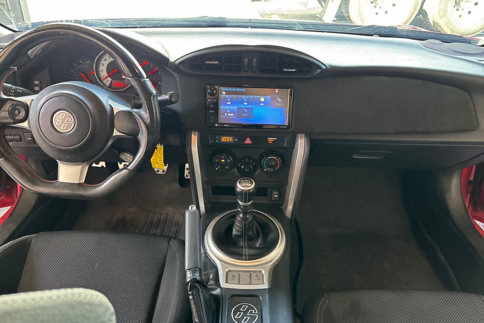 Used 2017 Toyota 86 RWD image 4