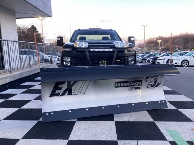 Used 2020 Chevrolet Silverado 3500 W/T w/ WT Convenience Package image 3