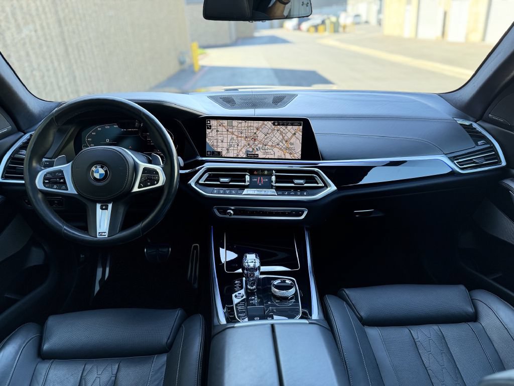 Used 2020 BMW X5 M50i w/ Executive Package AWD/4WD image 16