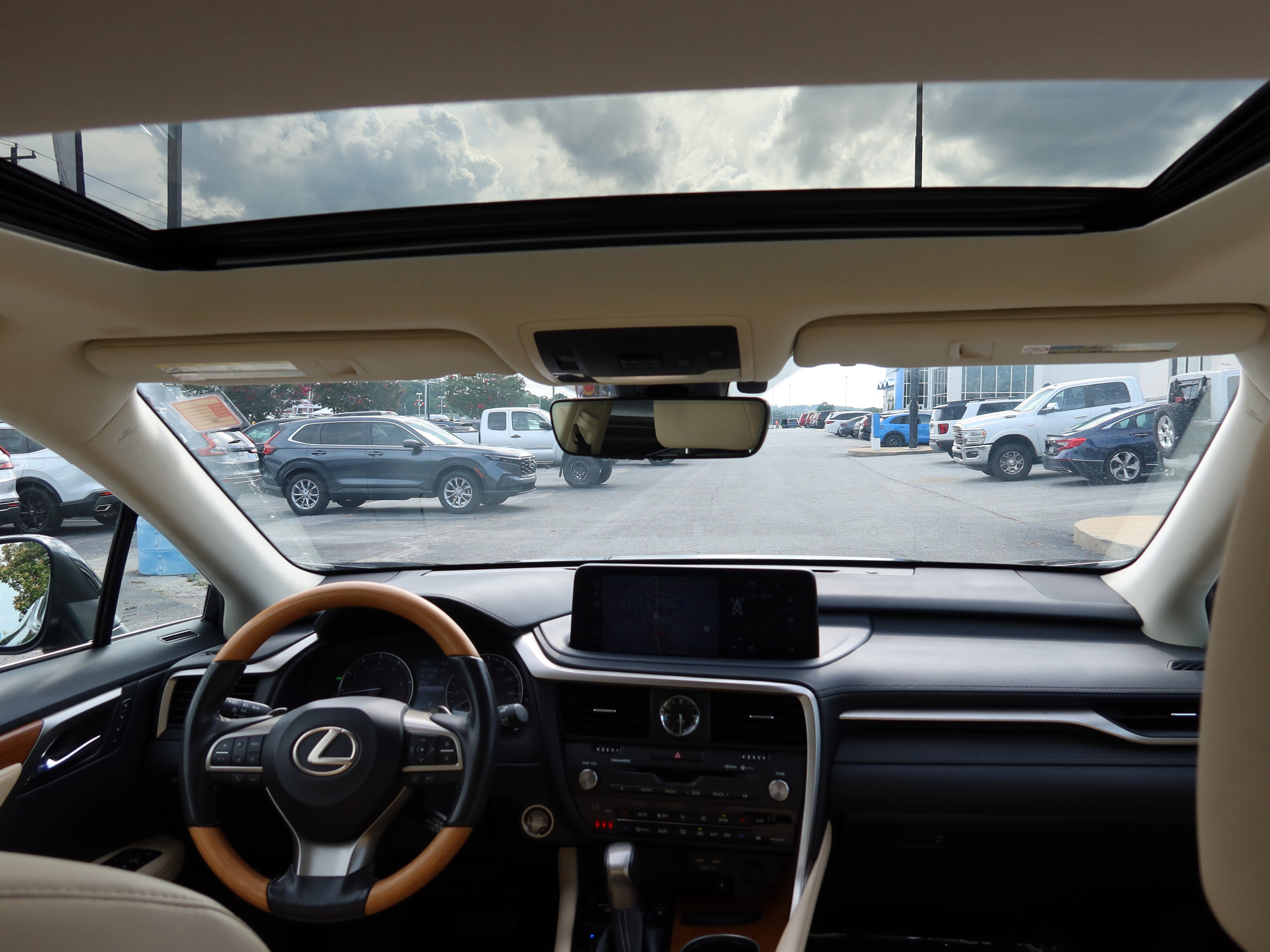 Used 2022 Lexus RX 350 FWD w/ Premium Package image 14
