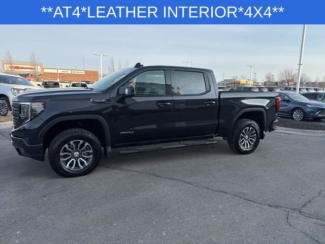 Used 2023 GMC Sierra 1500 AT4 w/ Technology Package image 5
