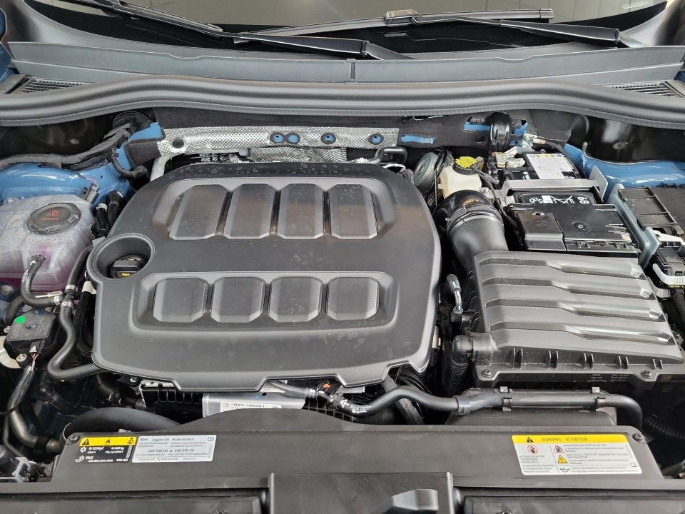 New 2026 Volkswagen Tiguan SE R-Line AWD/4WD image 16