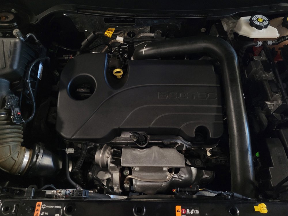 Used 2023 Chevrolet Equinox LT FWD image 30