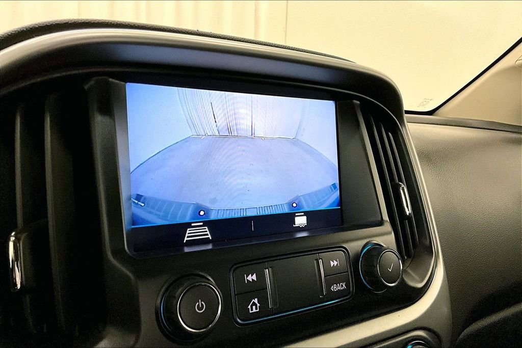 Used 2022 Chevrolet Colorado LT AWD/4WD image 15