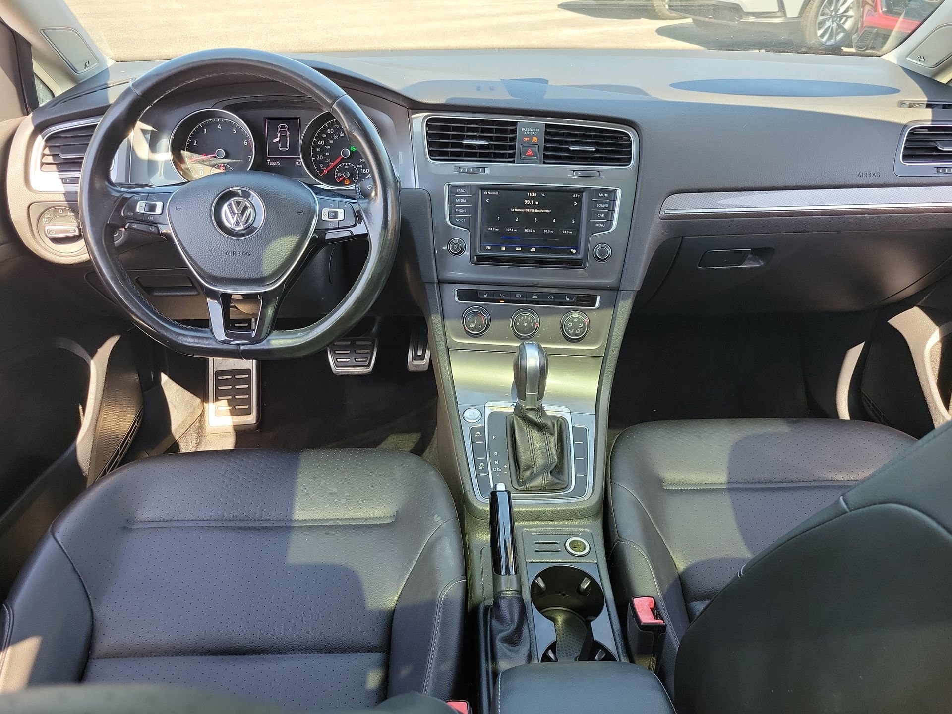 Used 2017 Volkswagen Golf Alltrack SE AWD/4WD image 15