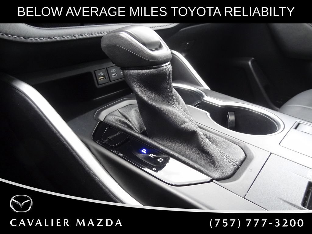 Used 2023 Toyota Highlander XLE AWD/4WD image 41