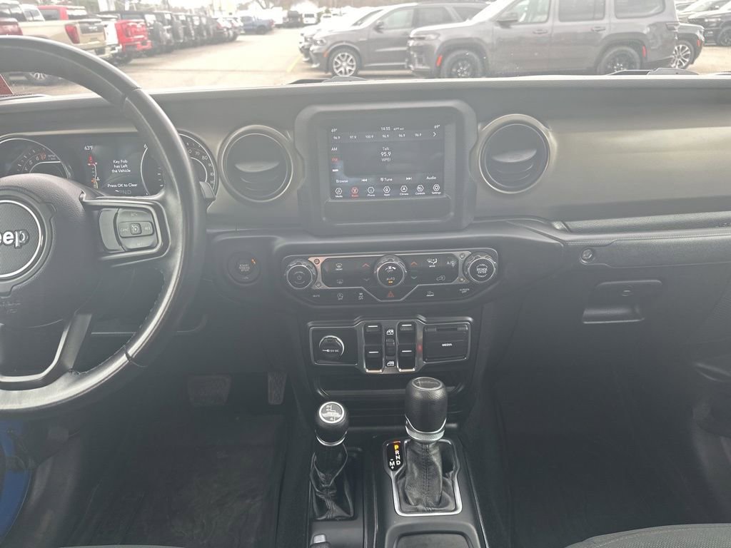 Used 2021 Jeep Gladiator Sport AWD/4WD image 20