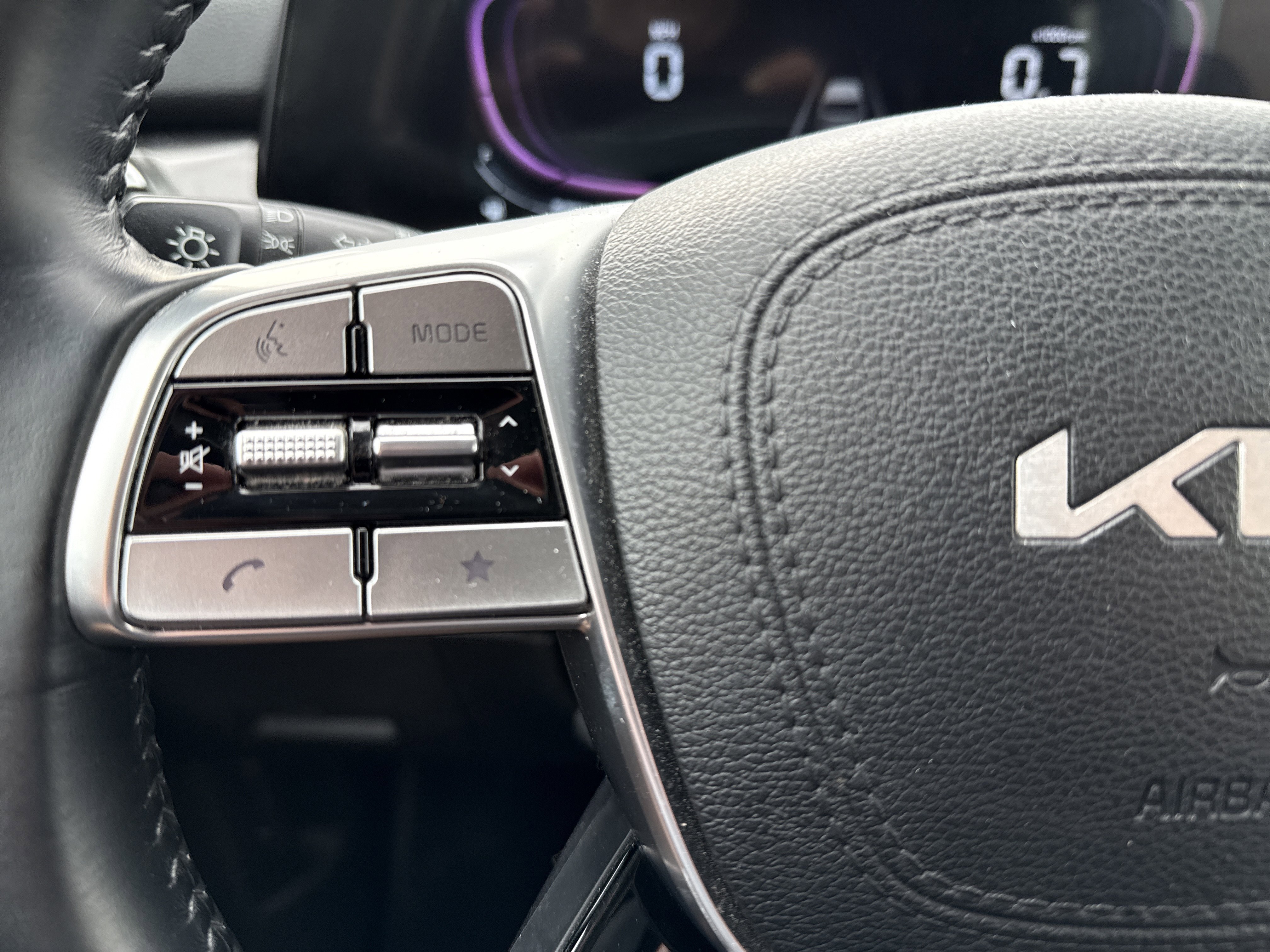 Used 2024 Kia Telluride S w/ S Sunroof Package image 19