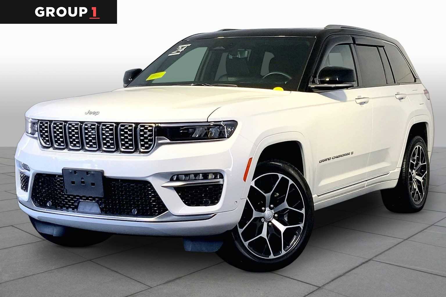 Used 2024 Jeep Grand Cherokee Summit AWD/4WD image 1