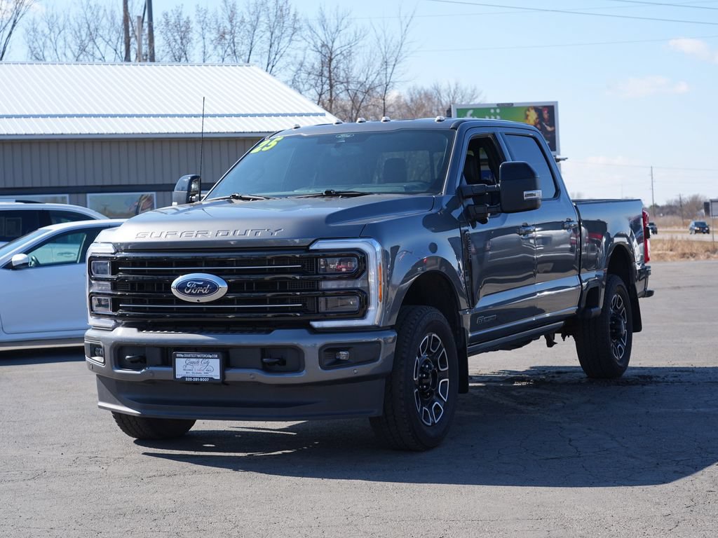 Used 2025 Ford F350 Platinum w/ FX4 Off-Road Package AWD/4WD image 7
