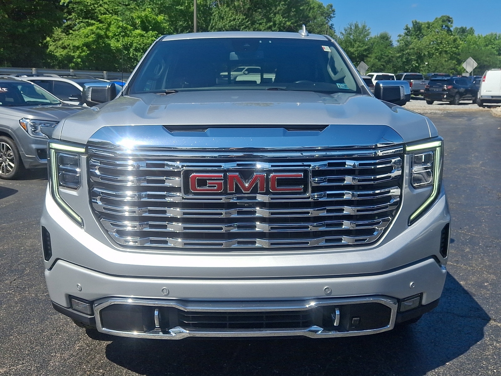 Used 2022 GMC Sierra 1500 Denali AWD/4WD video 2