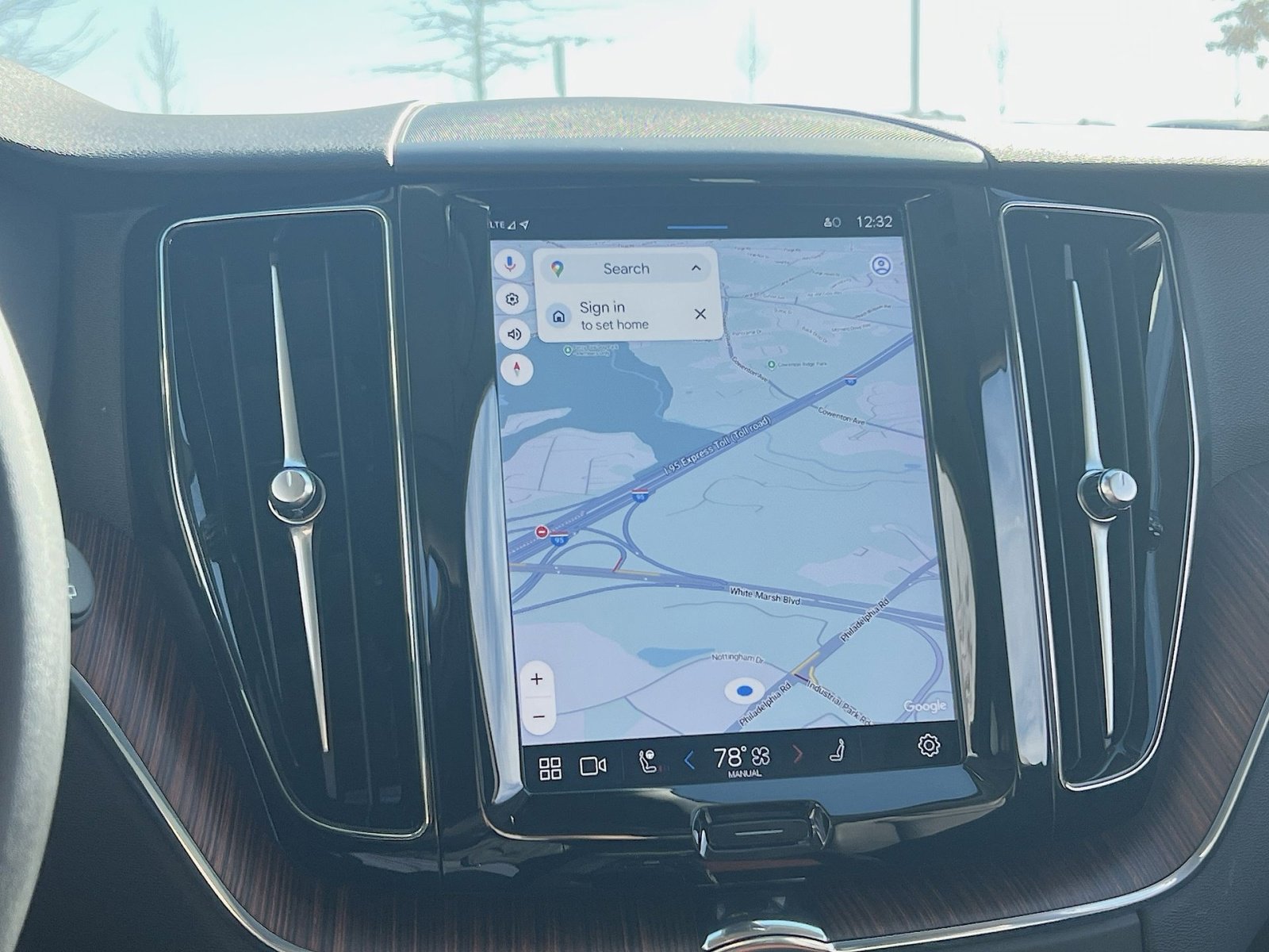 Used 2023 Volvo XC60 B5 Plus w/ Protection Package Premier image 20