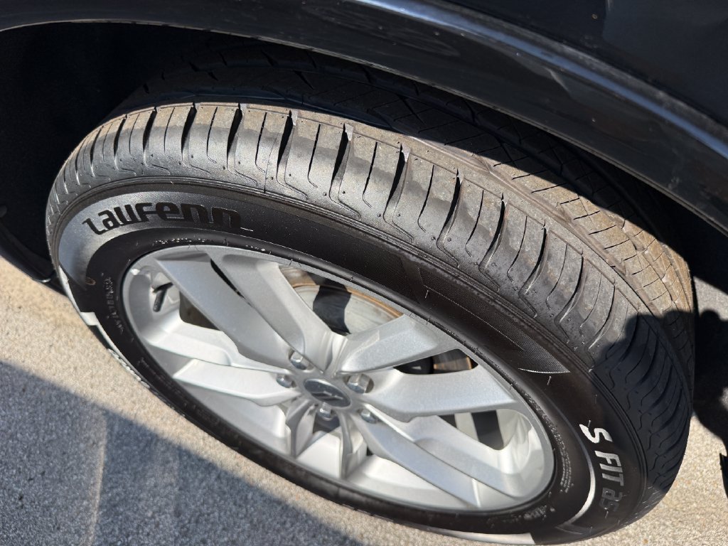 Used 2022 Dodge Durango GT RWD image 8