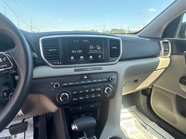 Used 2020 Kia Sportage LX w/ LX Popular Package AWD/4WD image 19