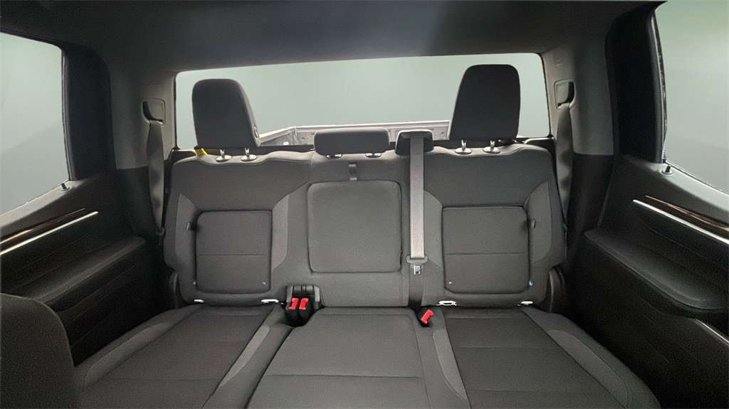 Used 2025 GMC Sierra 1500 Elevation image 22