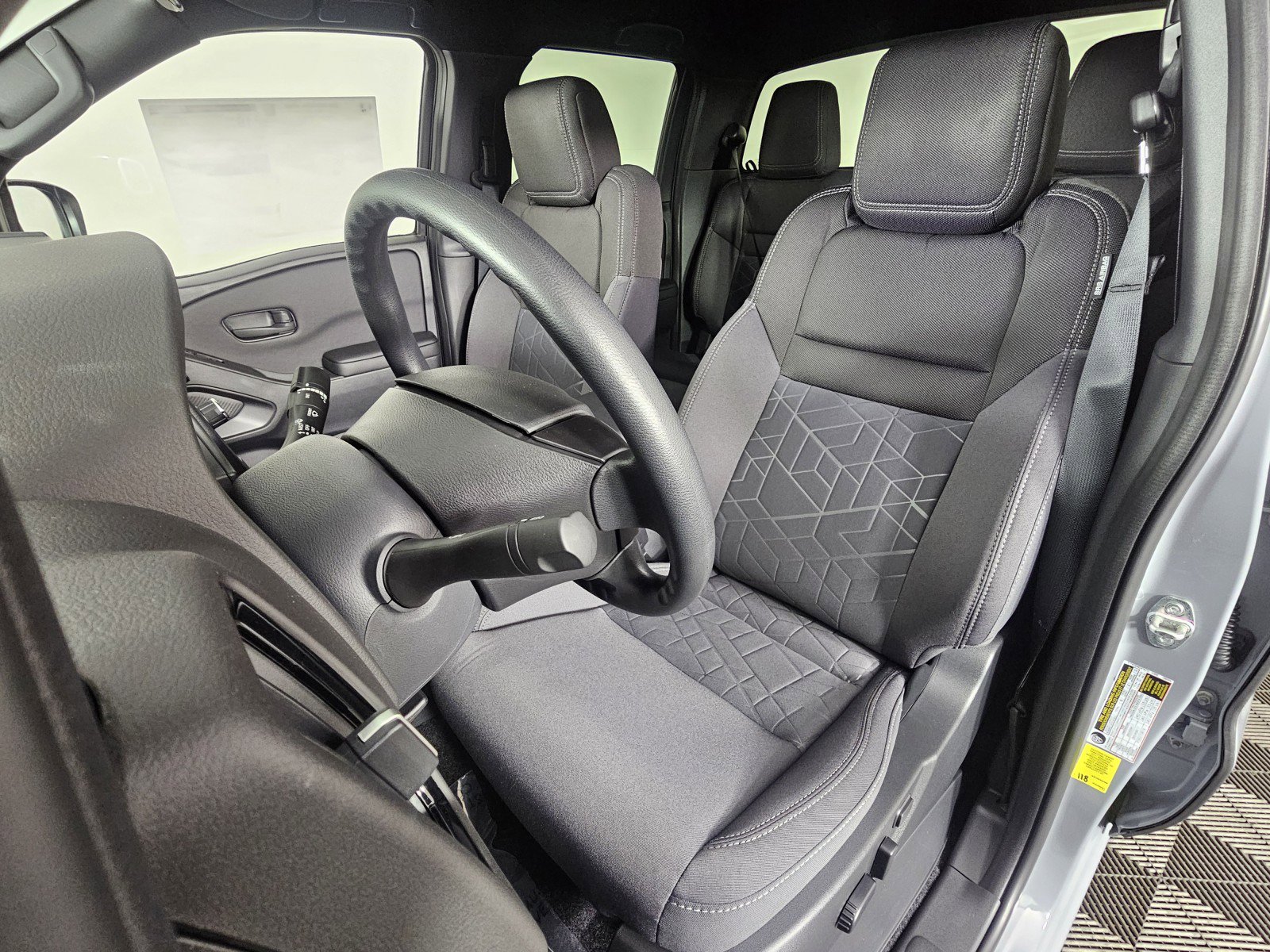 New 2026 Nissan Frontier SV w/ Tow Package image 24