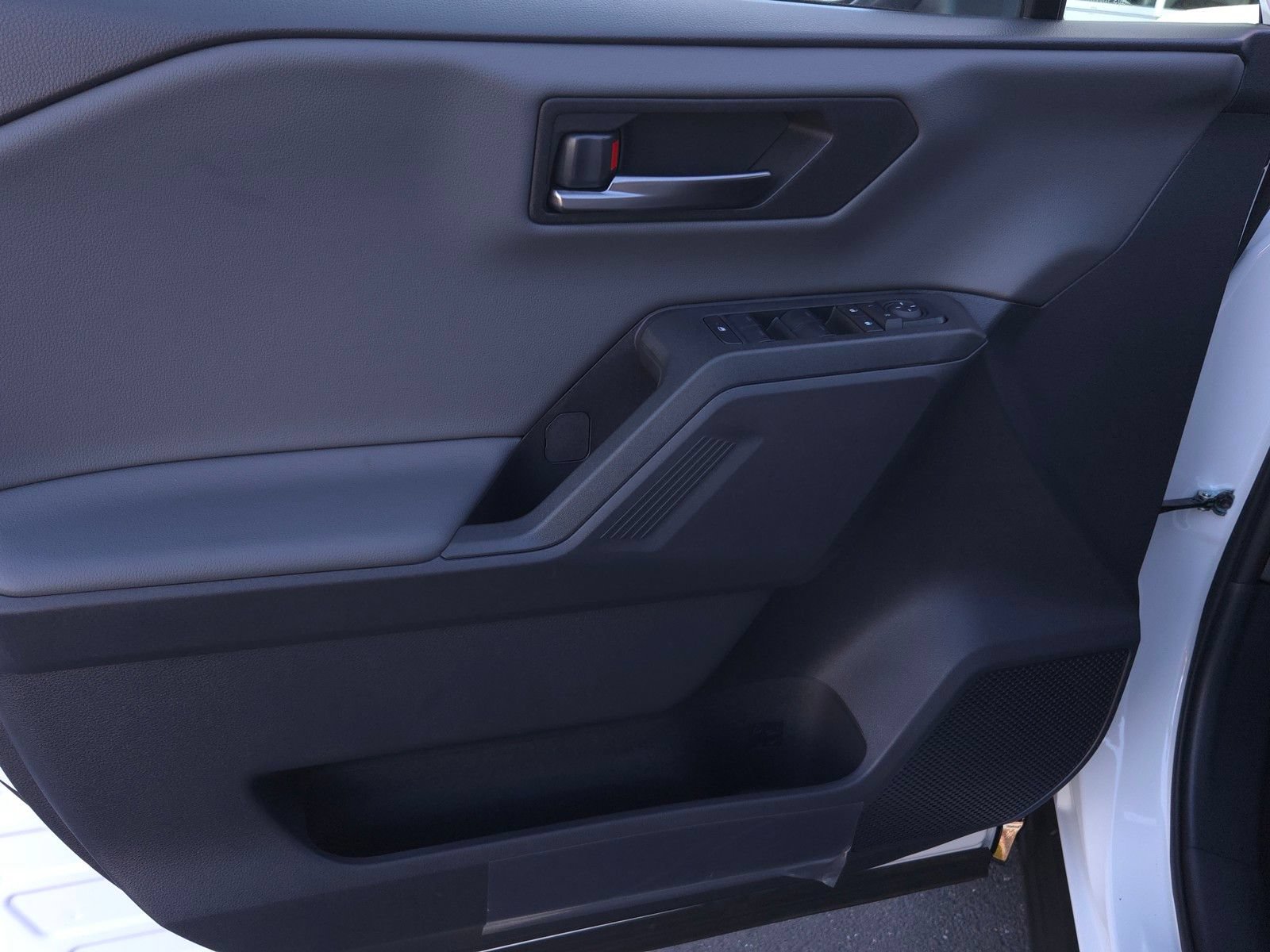 Certified 2026 Toyota RAV4 SE AWD/4WD image 9