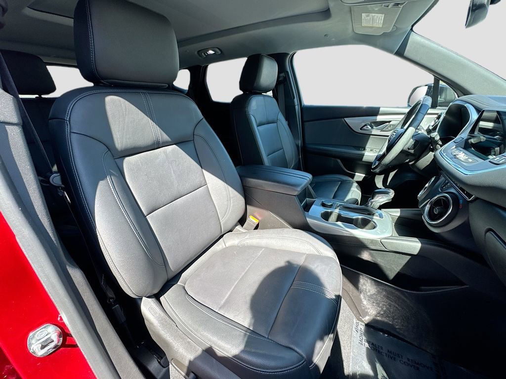 Used 2022 Chevrolet Blazer LT w/ Midnight/Sport Edition AWD/4WD image 27