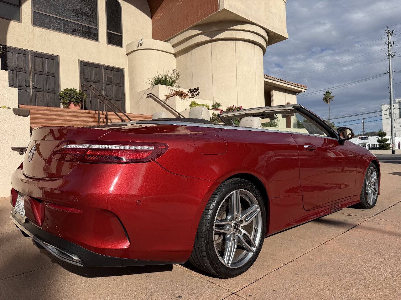 Used 2018 Mercedes-Benz E 400 Cabriolet image 4