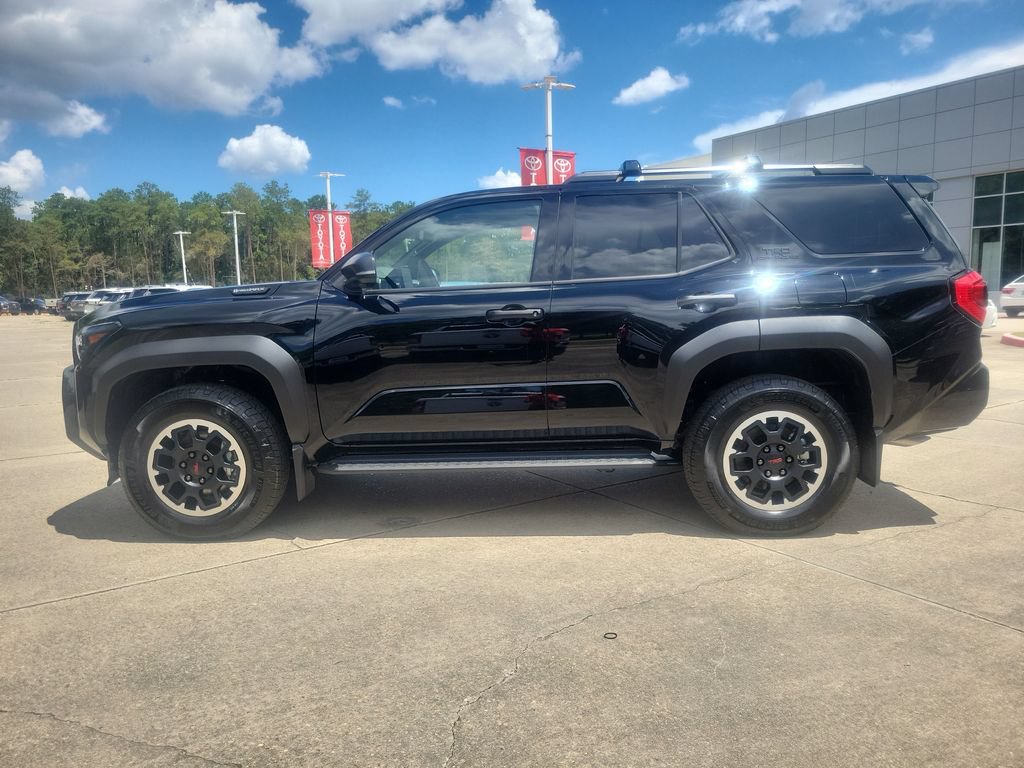 Certified 2026 Toyota 4Runner TRD Off-Road Premium AWD/4WD image 2