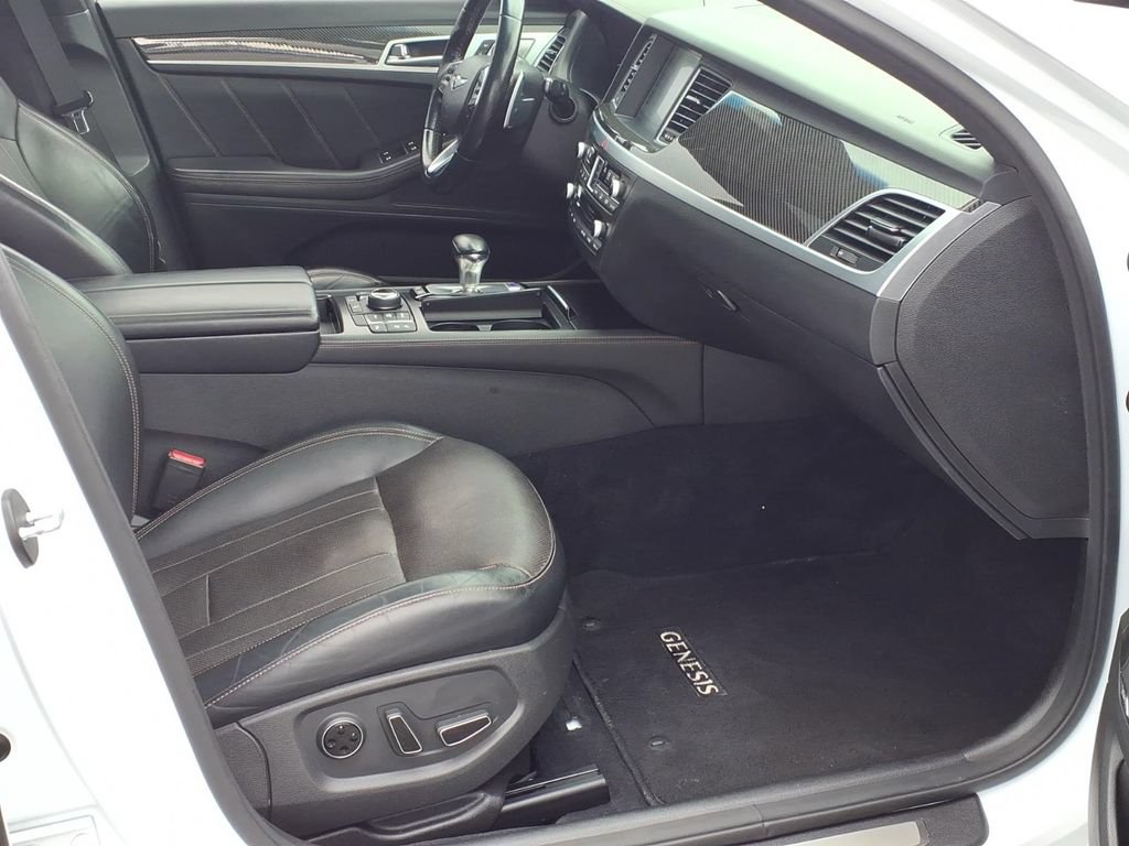 Used 2018 Genesis G80 3.3T Sport AWD/4WD image 9