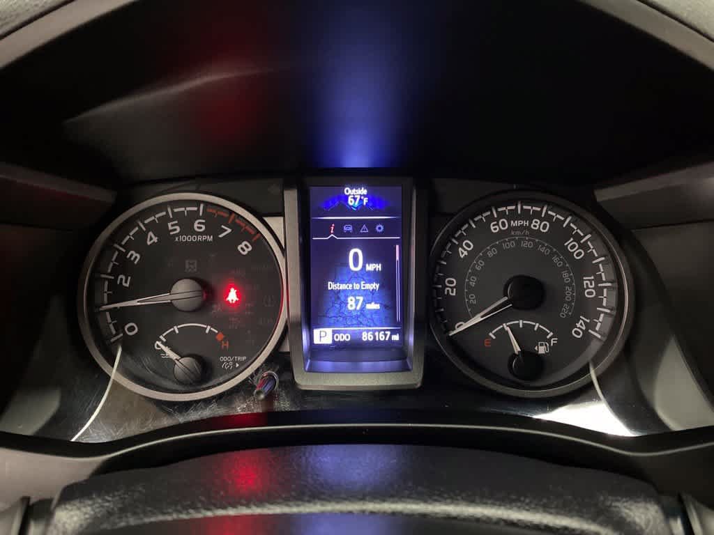 Used 2020 Toyota Tacoma TRD Off-Road AWD/4WD image 26