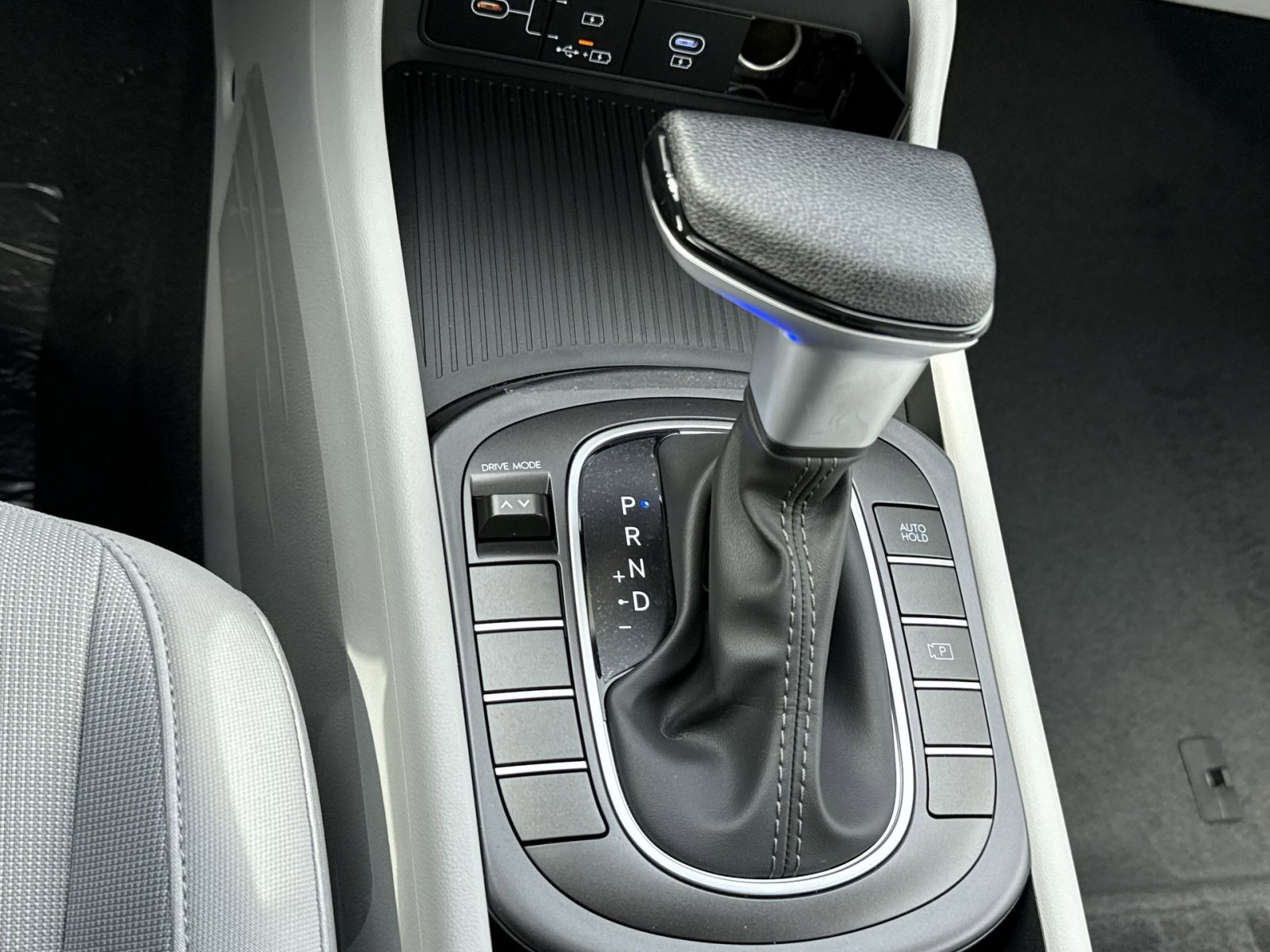 New 2026 Hyundai Kona SE image 20