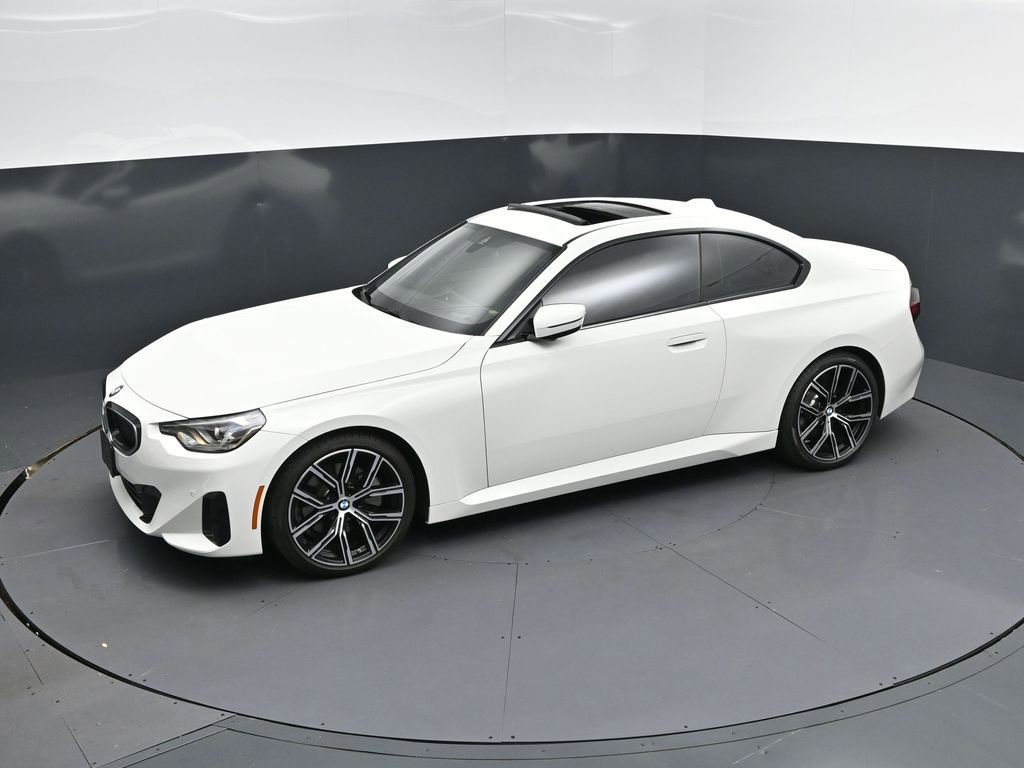 Certified 2024 BMW 230i Coupe w/ Premium Package image 29