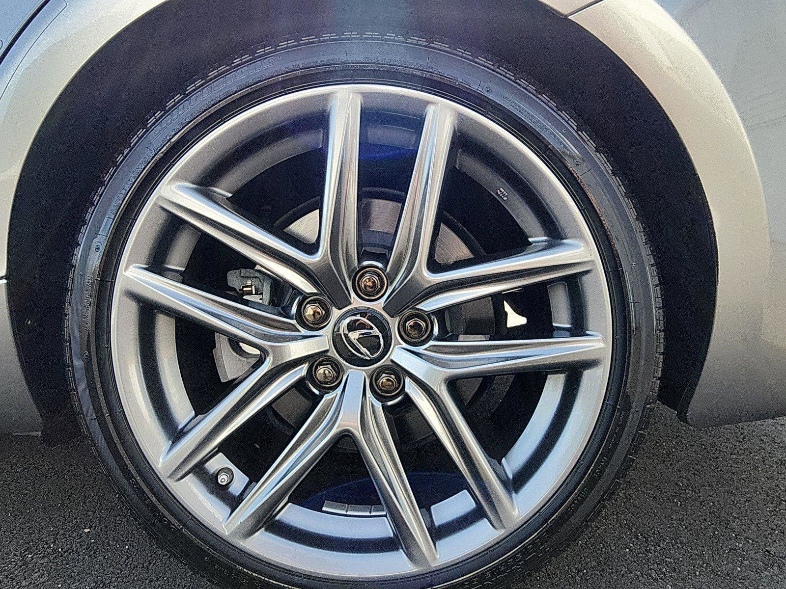 Used 2019 Lexus IS 300 F Sport w/ F Sport Package image 9