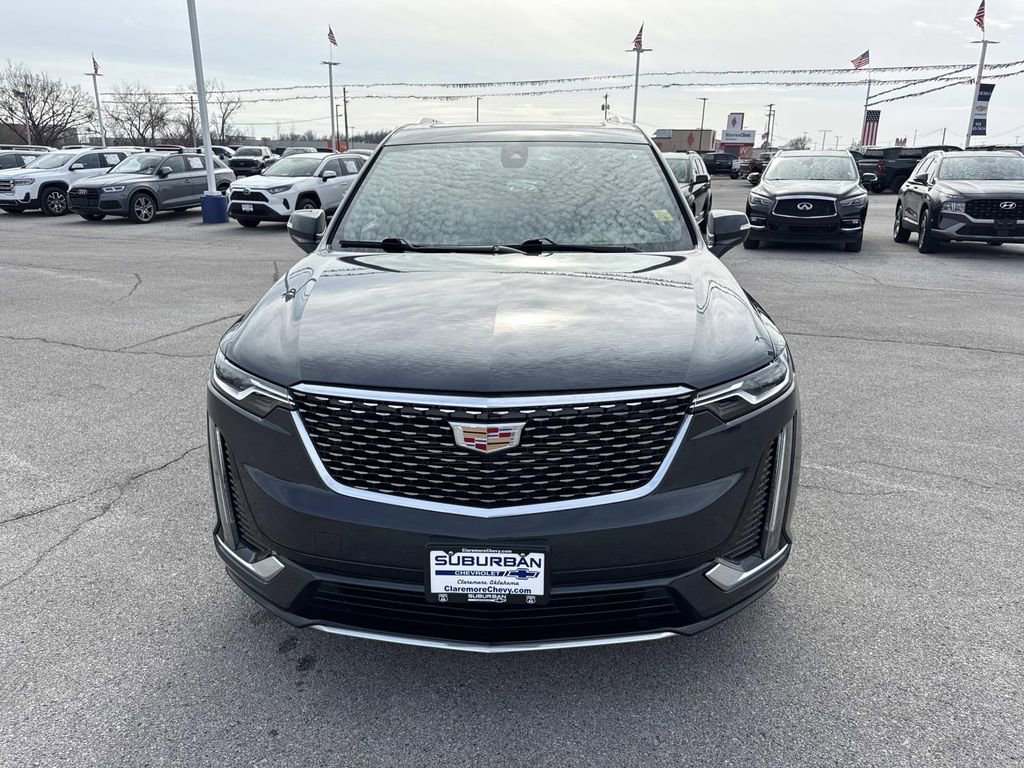 Used 2023 Cadillac XT6 Premium Luxury FWD image 9