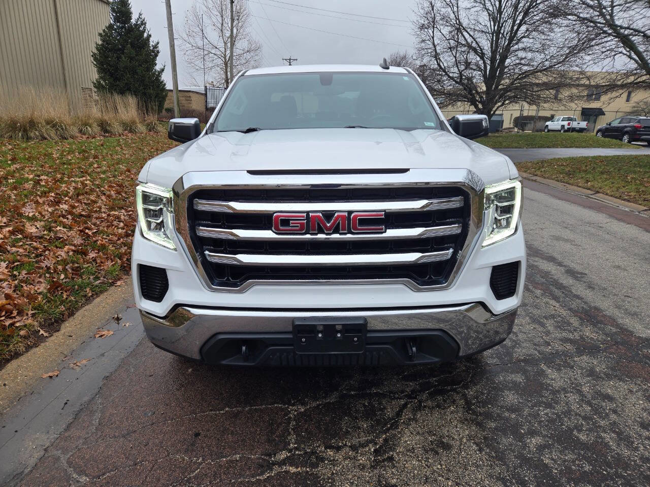 Used 2021 GMC Sierra 1500 SLE image 3