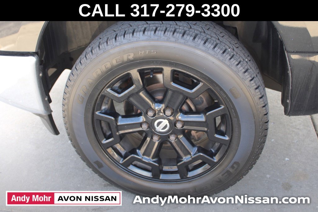 Used 2018 Nissan Titan SV AWD/4WD image 12