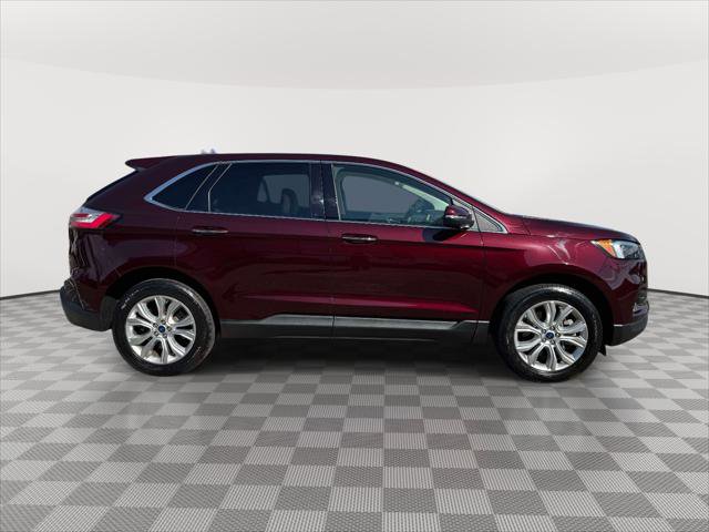 Used 2022 Ford Edge Titanium image 8