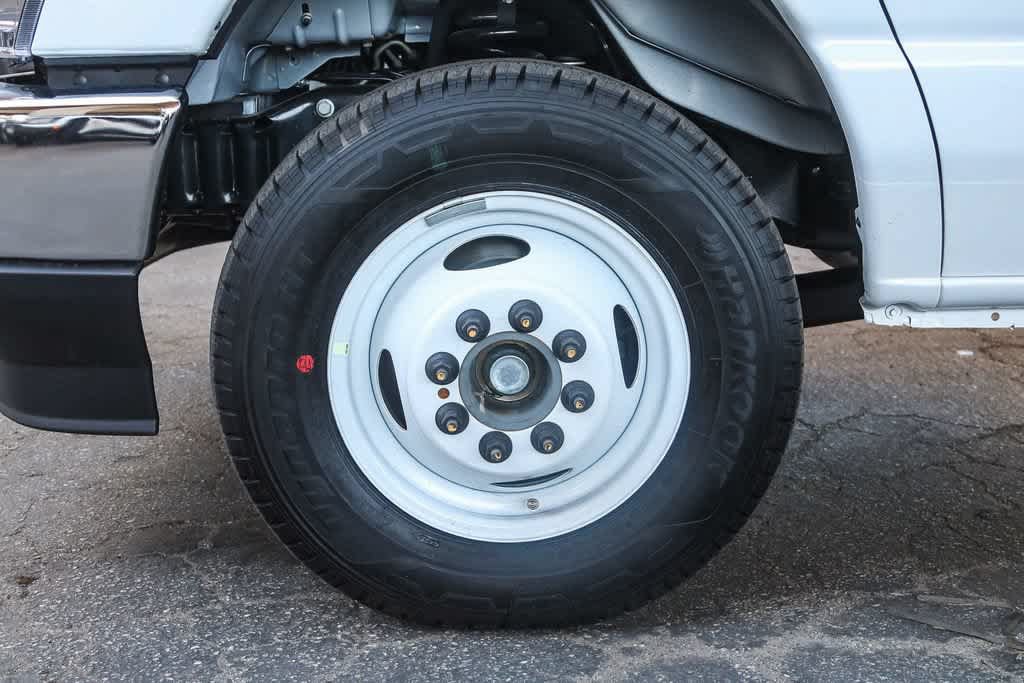 New 2026 Ford E-350 and Econoline 350 Super Duty w/ Power Equipment Group RWD image 20
