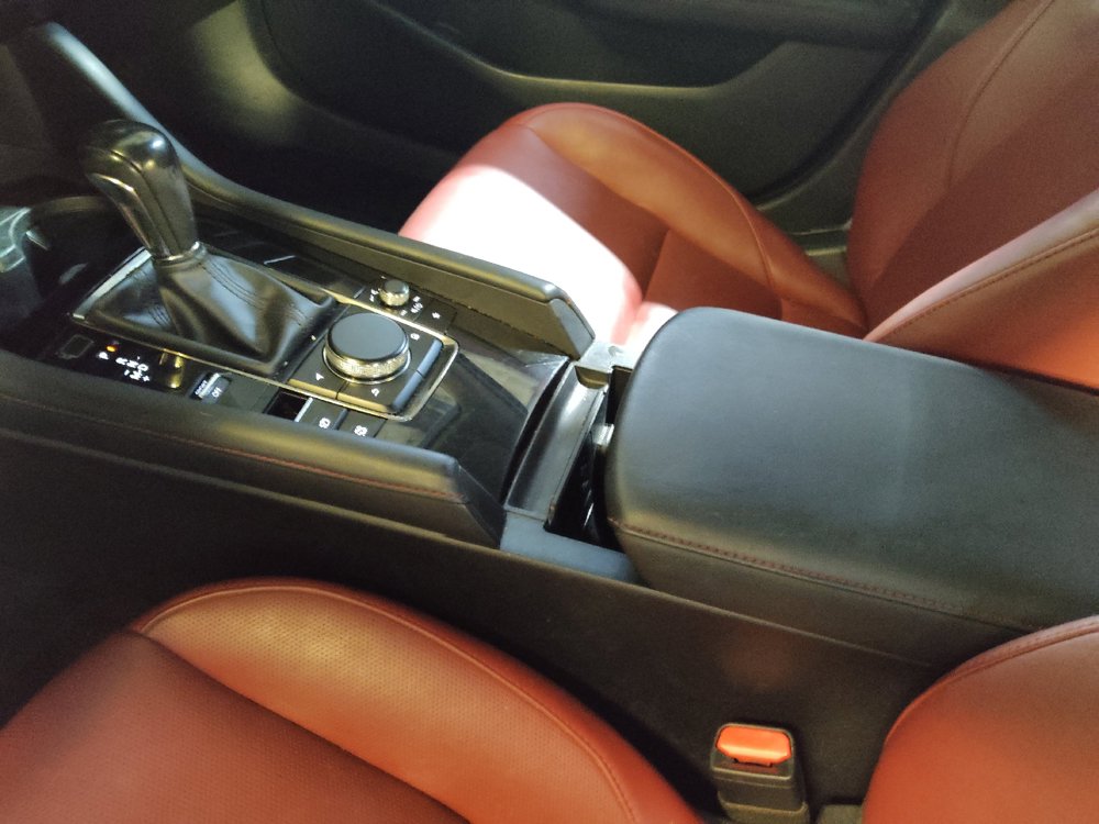 Used 2022 MAZDA MAZDA3 s FWD image 26