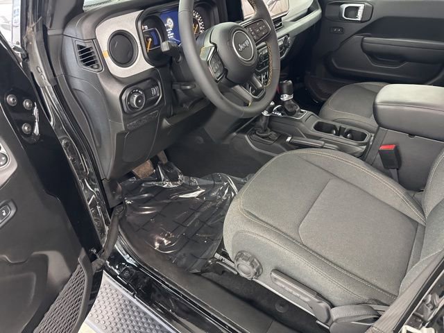 Used 2024 Jeep Wrangler Sport S image 14