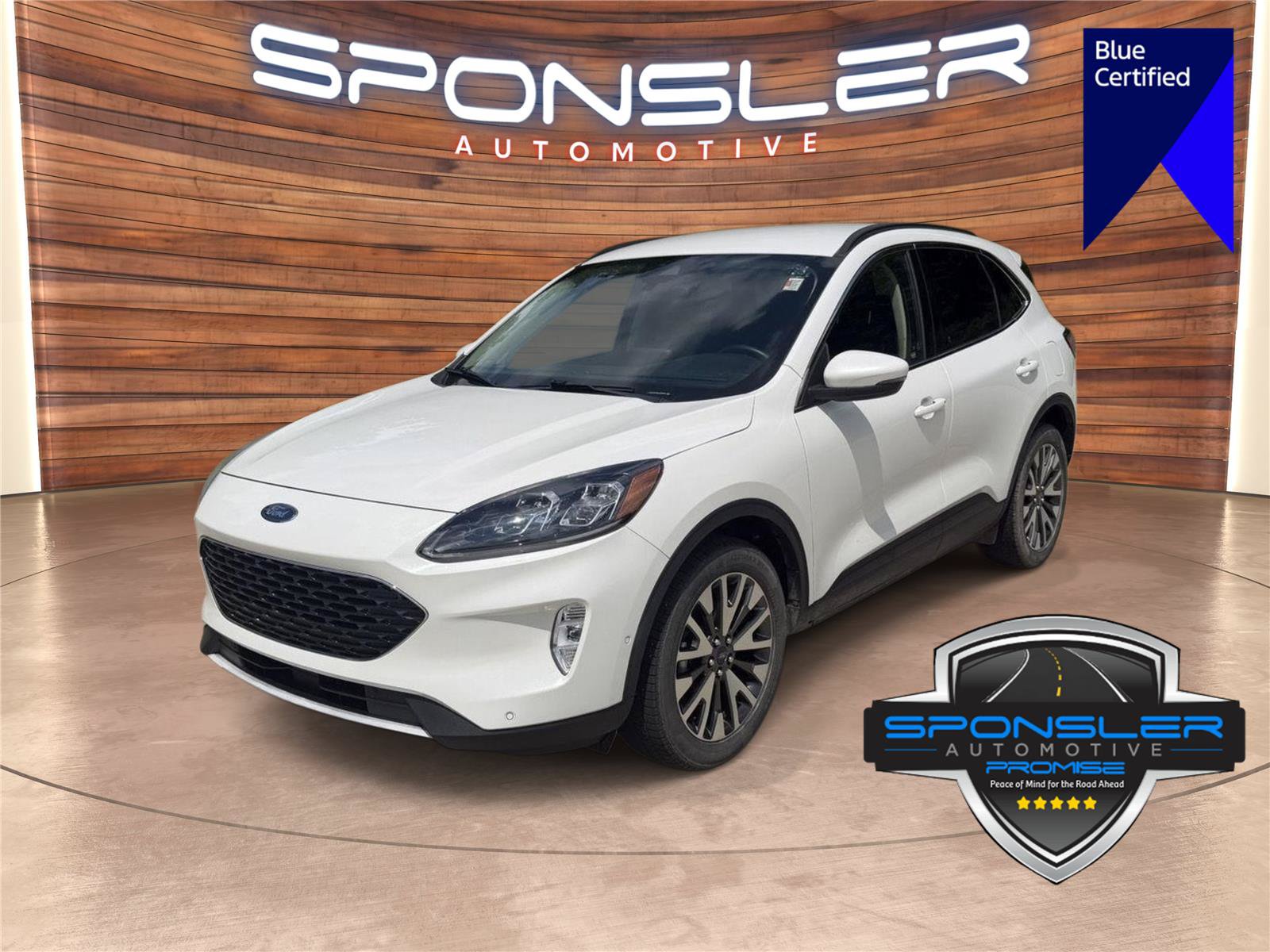 Used 2020 Ford Escape Titanium AWD/4WD image 1