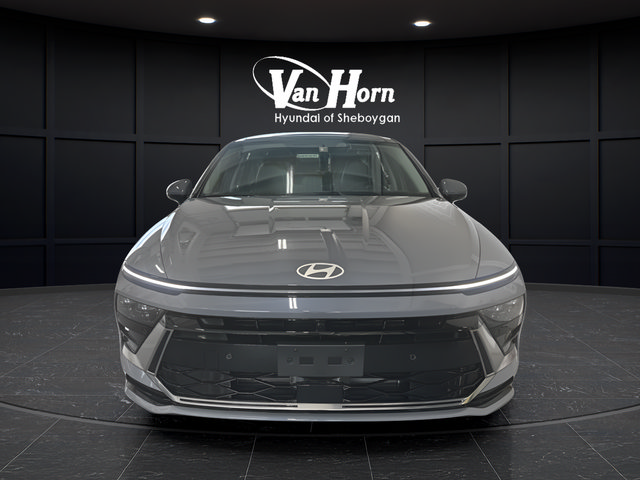 Certified 2025 Hyundai Sonata Limited FWD image 12