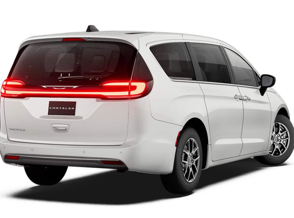 New 2027 Chrysler Pacifica Select FWD image 2