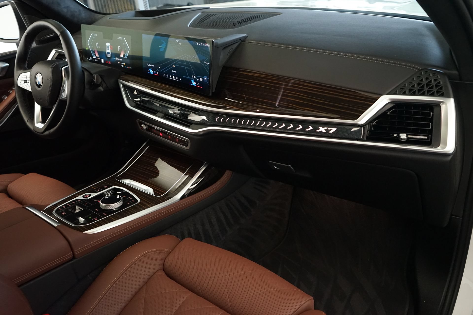 Used 2026 BMW X7 xDrive40i AWD/4WD image 10