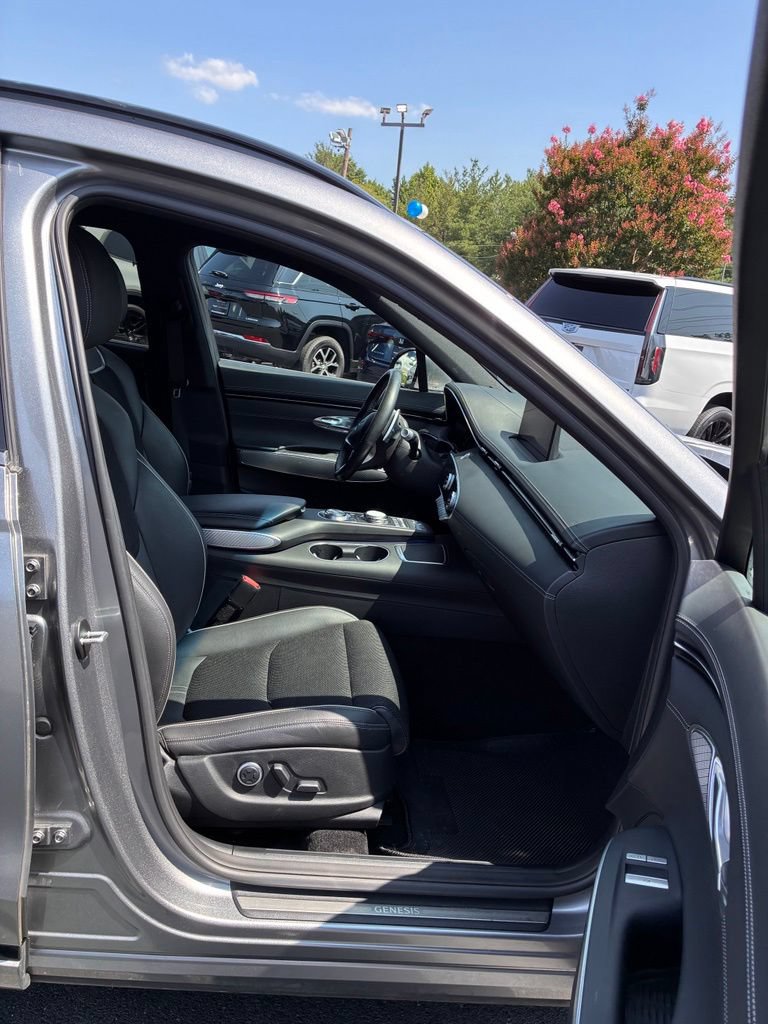 Used 2023 Genesis GV70 2.5T w/ Sport Prestige Package AWD/4WD image 21