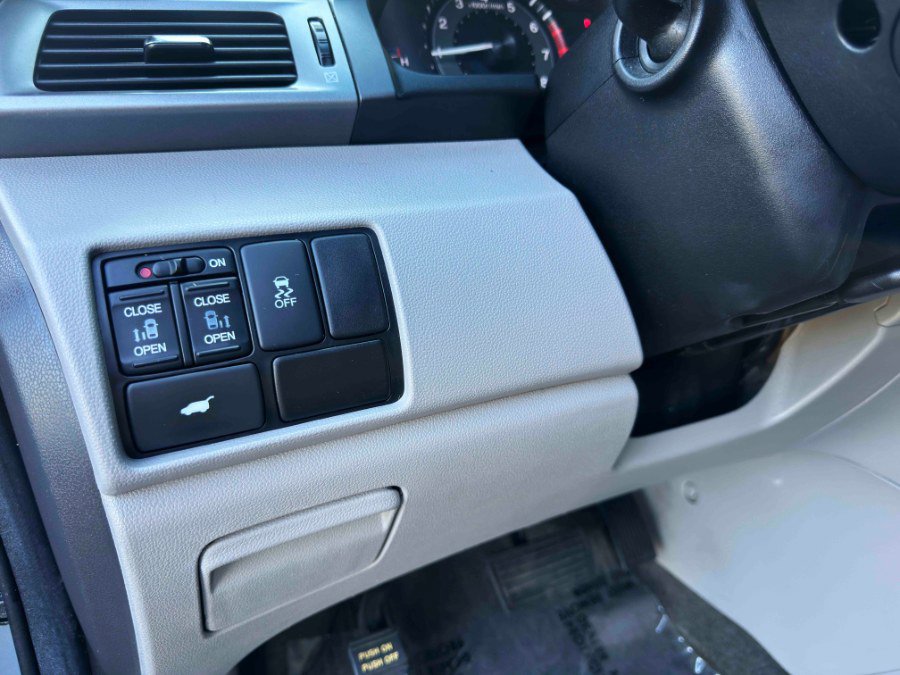 Used 2012 Honda Odyssey EX-L image 18