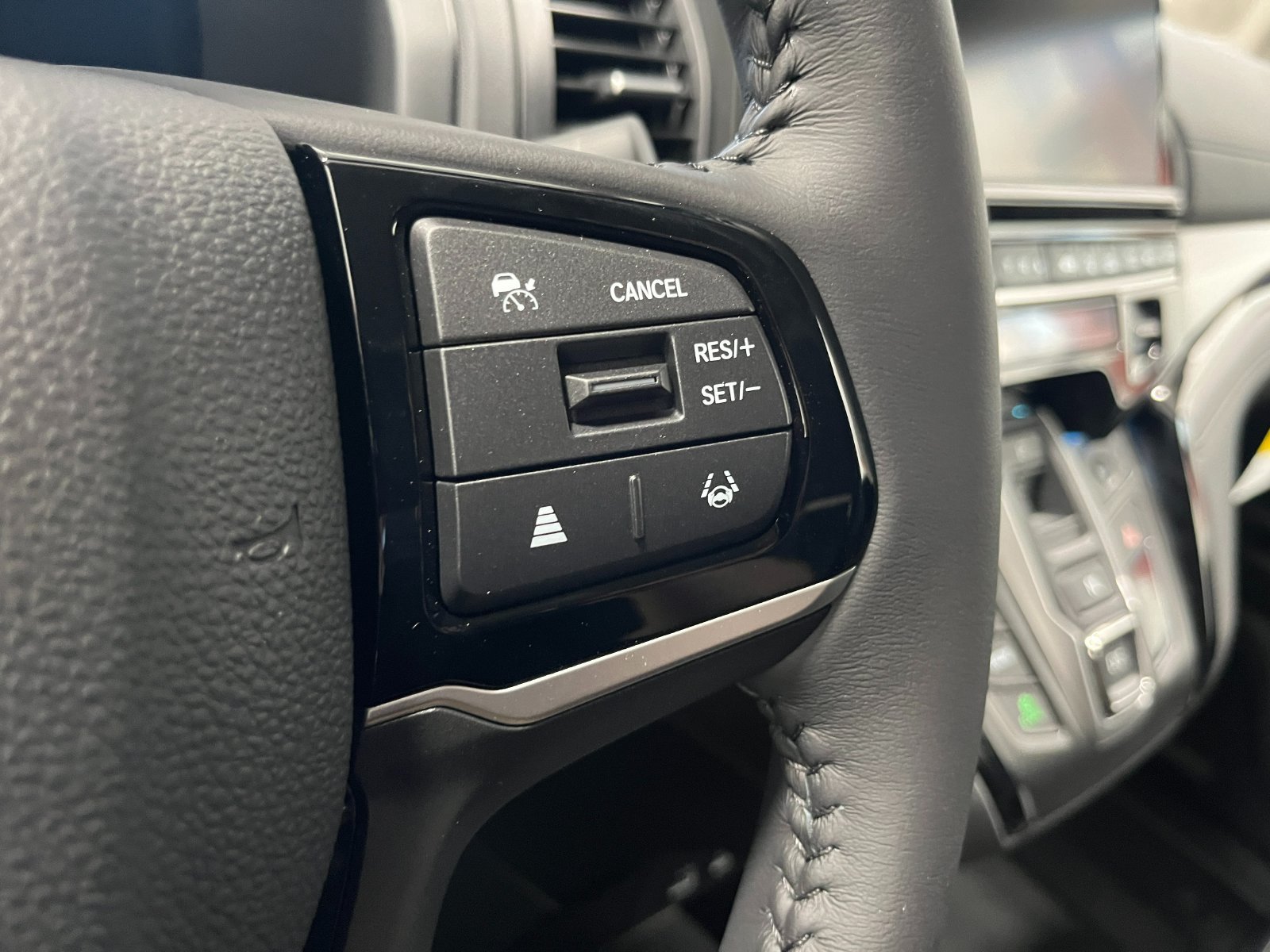 New 2027 Honda Odyssey Touring image 13