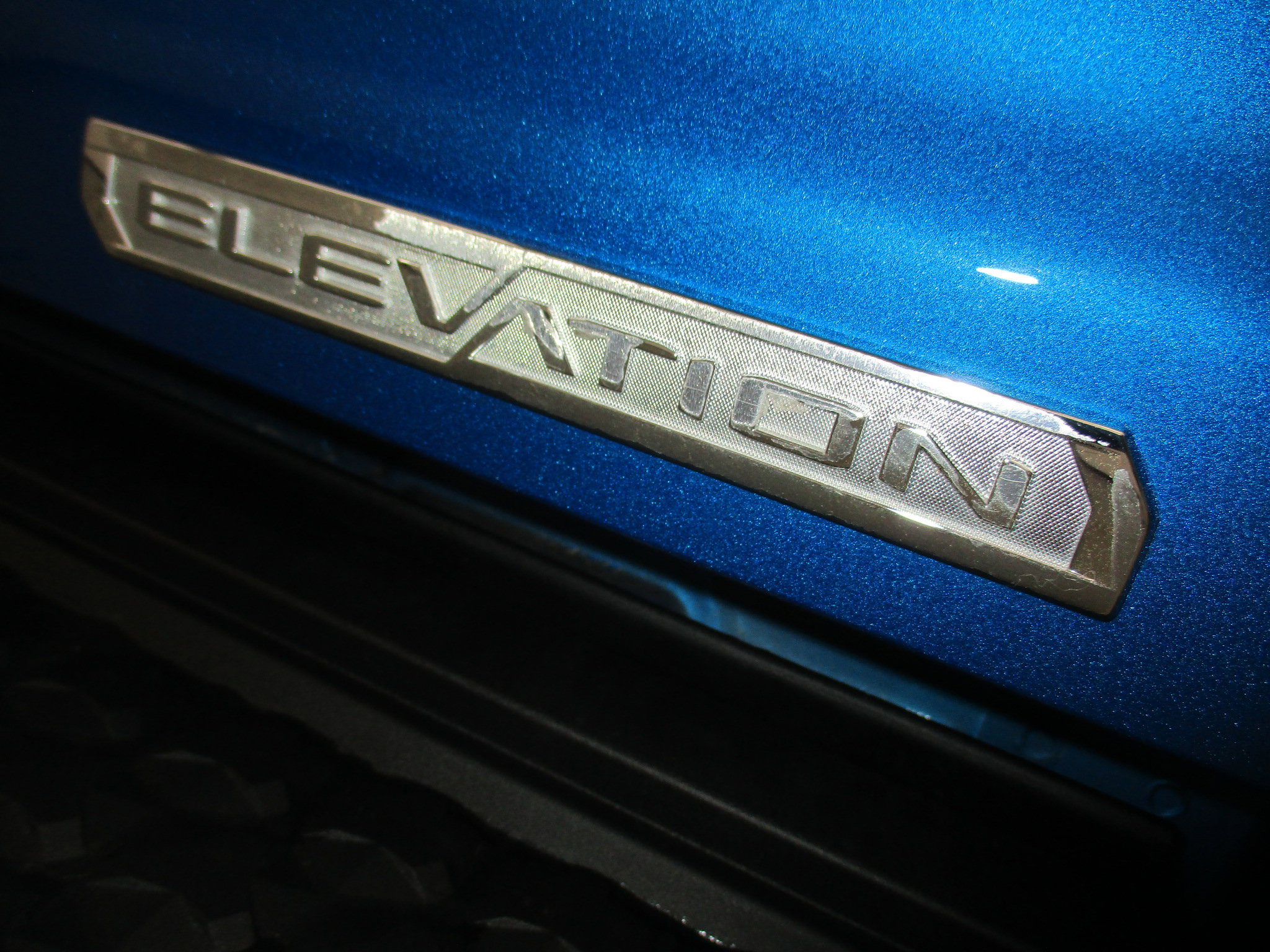 Used 2024 GMC Canyon Elevation w/ Elevation Premium Package image 9